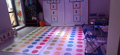 Salon gier i zabaw retro